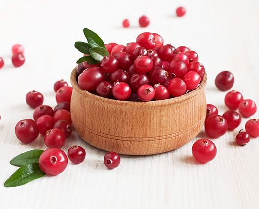 Cranberry fruit on table